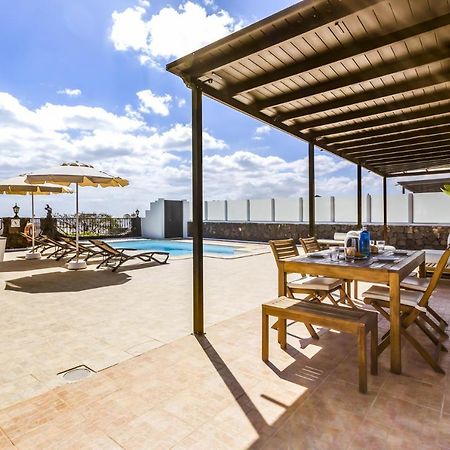 Villa 22 Puerto del Carmen  Buitenkant foto